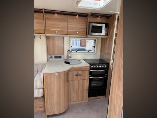 /photos/9796/3e40c776-adcf-4063-9b3a-626d4d4e921f_i320x240.jpg