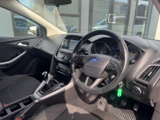 /photos/9796/5d4f3fbe-d57e-41f4-83be-c723f3658c4c_i320x240.jpg