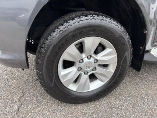 /photos/9796/877810fa-4982-47c2-9f4b-617c40d7e858_i320x240.jpg