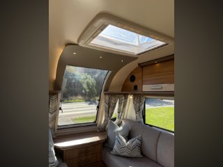 /photos/9796/b87281f4-546a-4155-8321-9f010e9921db_i320x240.jpg