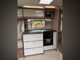 /photos/9796/e5095ace-3d55-49cb-9f82-3375eed1071a_i320x240.jpg